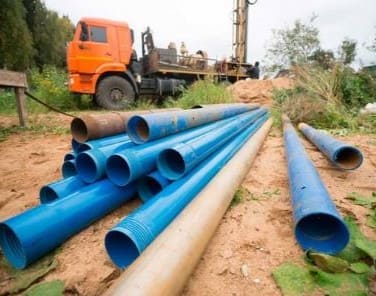 Обсадка скважины трубами